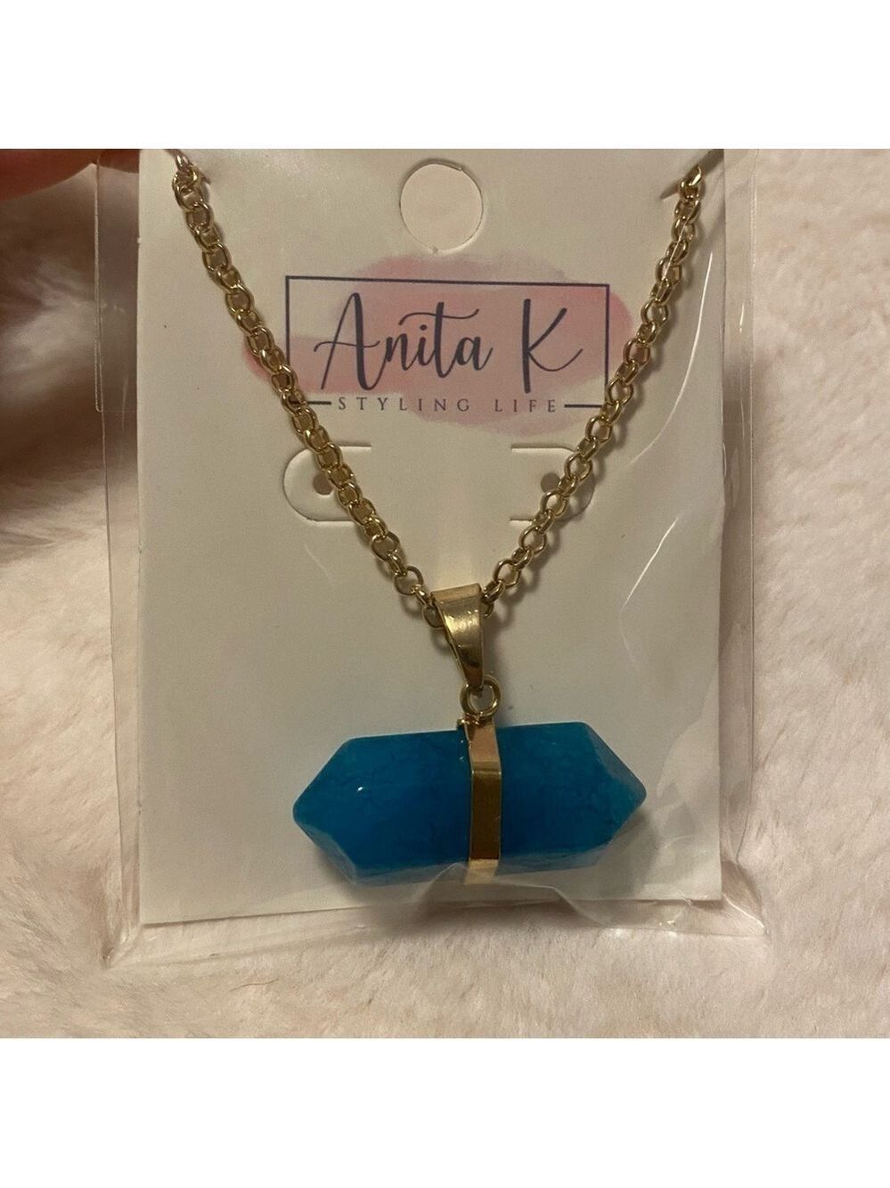 515.NWT Teal Agate Necklace